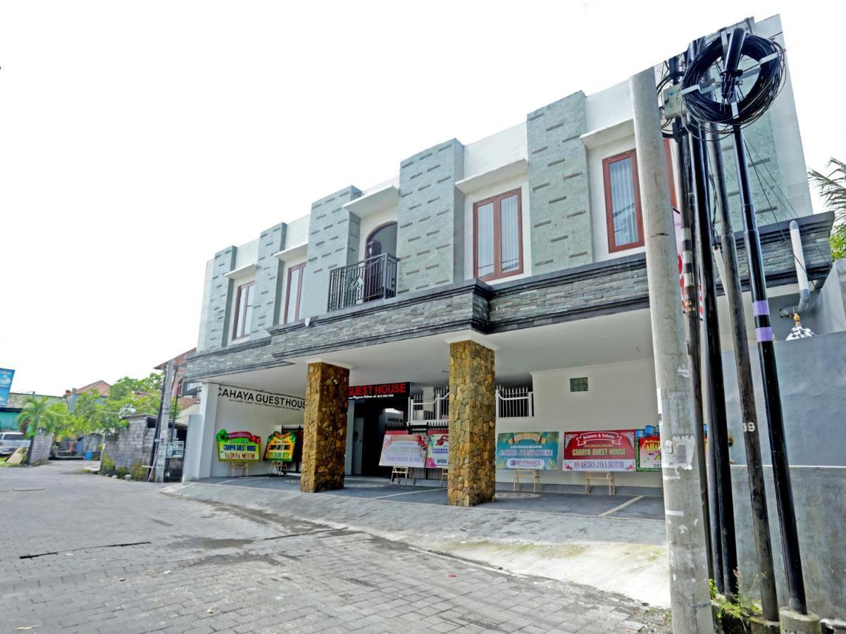 Oyo 90859 Cahaya Guest House Pesanggaran Экстерьер фото