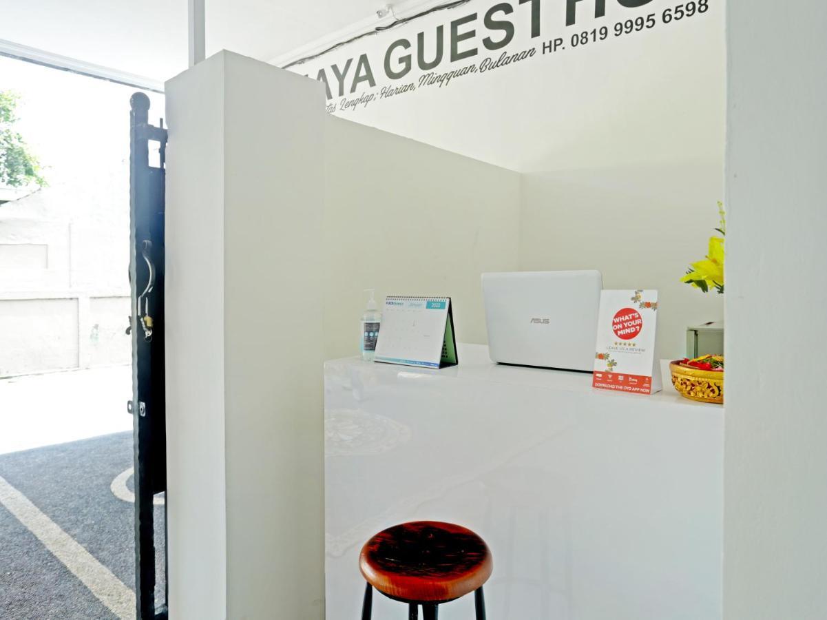 Oyo 90859 Cahaya Guest House Pesanggaran Экстерьер фото